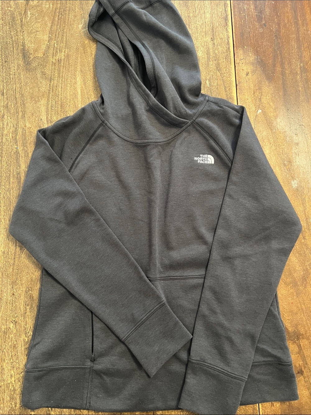 The North Face Classic Black Pullover